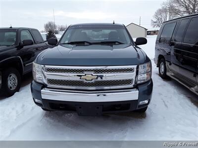 2007 Chevrolet Silverado 1500 LT1 LT1 4dr Crew Cab   - Photo 1 - Davenport, IA 52802