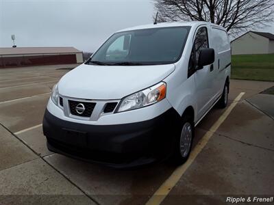 2015 Nissan NV200 S   - Photo 3 - Davenport, IA 52802