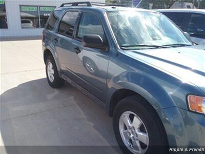 2012 Ford Escape XLT   - Photo 4 - Davenport, IA 52802