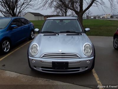 2005 MINI Cooper   - Photo 1 - Davenport, IA 52802