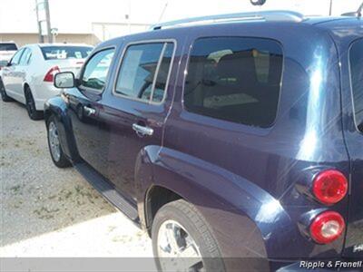 2009 Chevrolet HHR LT   - Photo 7 - Davenport, IA 52802