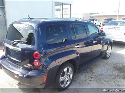 2009 Chevrolet HHR LT   - Photo 6 - Davenport, IA 52802