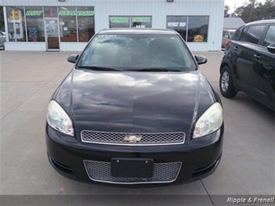 2012 Chevrolet Impala LT   - Photo 1 - Davenport, IA 52802