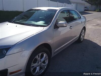 2012 Ford Fusion SE   - Photo 3 - Davenport, IA 52802