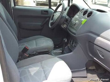 2010 Ford Transit Connect Cargo Van XL   - Photo 5 - Davenport, IA 52802