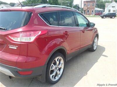 2013 Ford Escape Titanium   - Photo 6 - Davenport, IA 52802