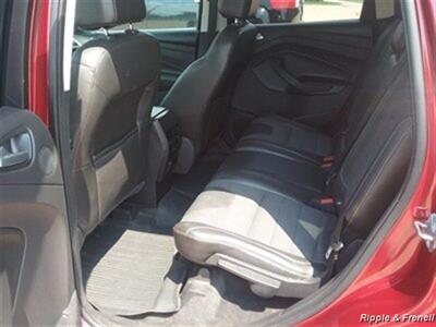 2013 Ford Escape Titanium   - Photo 9 - Davenport, IA 52802