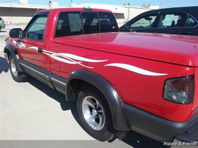 2002 Chevrolet S-10 LS   - Photo 7 - Davenport, IA 52802