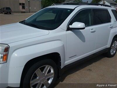 2011 GMC Terrain SLT-1   - Photo 3 - Davenport, IA 52802