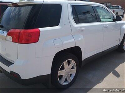 2011 GMC Terrain SLT-1   - Photo 6 - Davenport, IA 52802