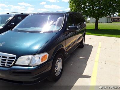 1997 Chevrolet Venture LS   - Photo 3 - Davenport, IA 52802