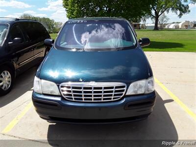 1997 Chevrolet Venture LS   - Photo 1 - Davenport, IA 52802