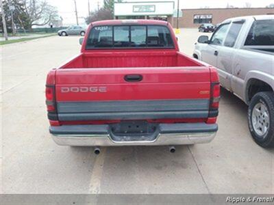 1995 Dodge Ram 1500 ST   - Photo 5 - Davenport, IA 52802