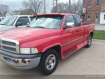 1995 Dodge Ram 1500 ST   - Photo 3 - Davenport, IA 52802