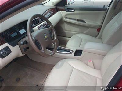 2006 Chevrolet Impala LT   - Photo 8 - Davenport, IA 52802