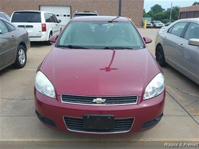 2006 Chevrolet Impala LT   - Photo 1 - Davenport, IA 52802