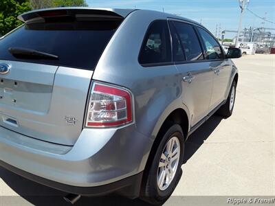 2007 Ford Edge SEL Plus   - Photo 6 - Davenport, IA 52802