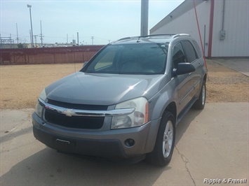 2005 Chevrolet Equinox LT   - Photo 1 - Davenport, IA 52802