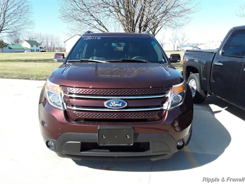 2012 Ford Explorer Limited - Photo 1 - Davenport, IA 52802