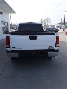 2011 GMC Sierra 1500 SLT   - Photo 7 - Davenport, IA 52802