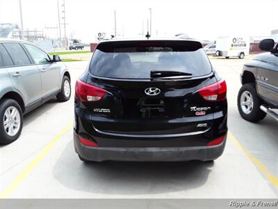 2013 Hyundai Tucson GLS   - Photo 8 - Davenport, IA 52802