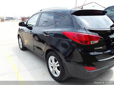 2013 Hyundai Tucson GLS   - Photo 7 - Davenport, IA 52802