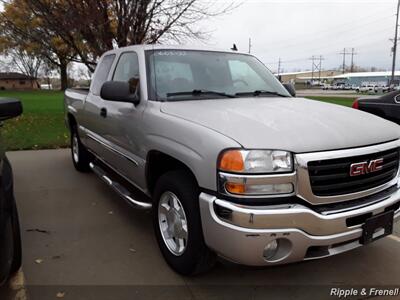 2006 GMC Sierra 1500 SLE1   - Photo 12 - De Witt, IA 52742