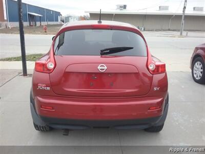 2011 Nissan JUKE SV   - Photo 5 - Davenport, IA 52802