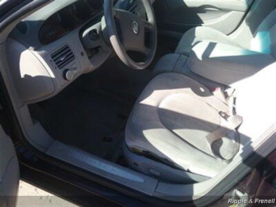 2008 Buick Lucerne CX   - Photo 8 - Davenport, IA 52802