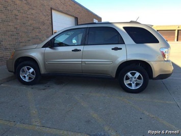 2007 Chevrolet Equinox LS   - Photo 1 - Davenport, IA 52802