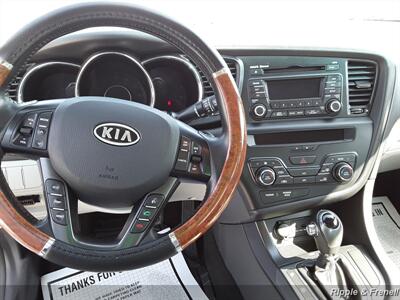 2011 Kia Optima EX   - Photo 5 - Davenport, IA 52802