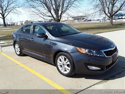 2011 Kia Optima EX   - Photo 13 - Davenport, IA 52802