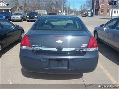 2008 Chevrolet Impala LS   - Photo 5 - Davenport, IA 52802