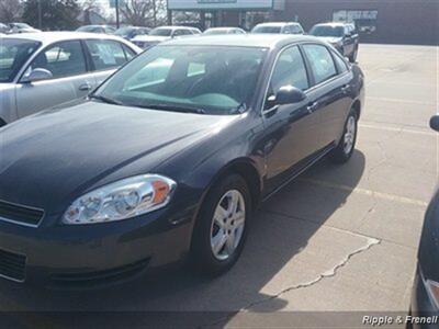 2008 Chevrolet Impala LS   - Photo 3 - Davenport, IA 52802