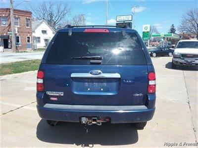 2008 Ford Explorer XLT   - Photo 5 - Davenport, IA 52802