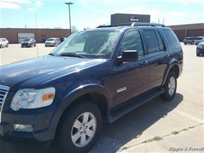 2008 Ford Explorer XLT   - Photo 3 - Davenport, IA 52802