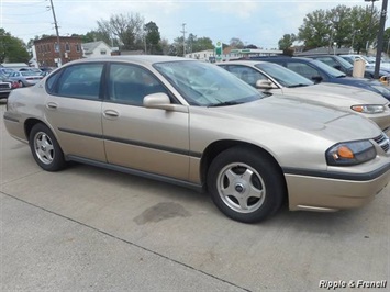 2004 Chevrolet Impala   - Photo 1 - Davenport, IA 52802