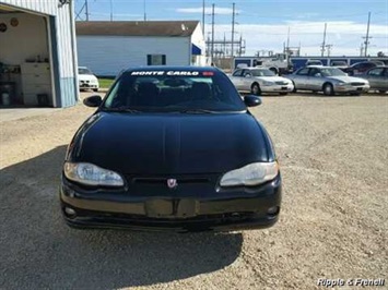 2001 Chevrolet Monte Carlo SS   - Photo 2 - Davenport, IA 52802