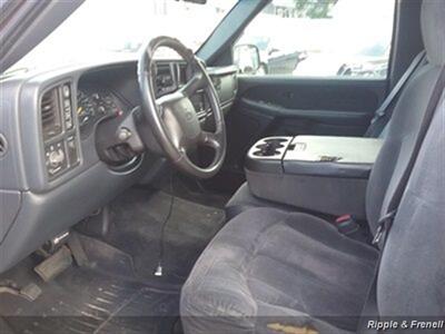 2000 Chevrolet Silverado 1500 LS 3dr LS   - Photo 8 - Davenport, IA 52802