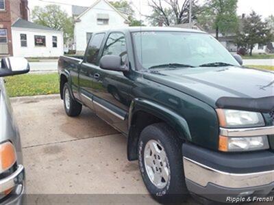 2005 Chevrolet Silverado 1500 Z71 4dr Extended Cab Z71   - Photo 4 - Davenport, IA 52802