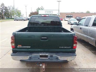 2005 Chevrolet Silverado 1500 Z71 4dr Extended Cab Z71   - Photo 5 - Davenport, IA 52802