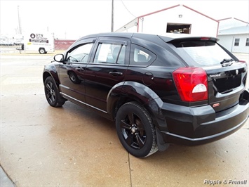 2011 Dodge Caliber SXT   - Photo 4 - Davenport, IA 52802