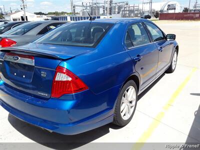 2012 Ford Fusion SEL   - Photo 9 - Davenport, IA 52802