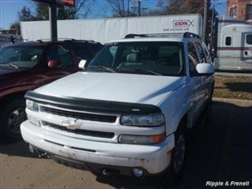 2003 Chevrolet Tahoe 4dr   - Photo 1 - Davenport, IA 52802