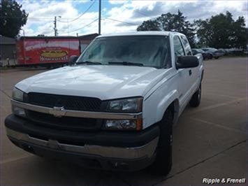 2004 Chevrolet Silverado 2500 LS 4dr Extended Cab LS   - Photo 1 - Davenport, IA 52802