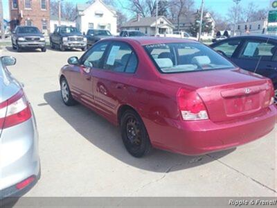 2006 Hyundai Elantra GLS   - Photo 7 - Davenport, IA 52802