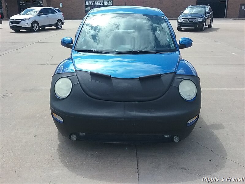 2004 Volkswagen Beetle GL's photo