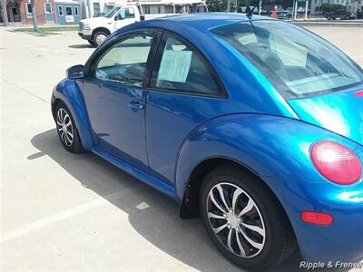 2004 Volkswagen Beetle GL - Photo 7 - Davenport, IA 52802
