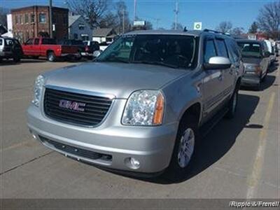 2007 GMC Yukon XL SLE 1500 SLE 1500 4dr SUV   - Photo 3 - Davenport, IA 52802