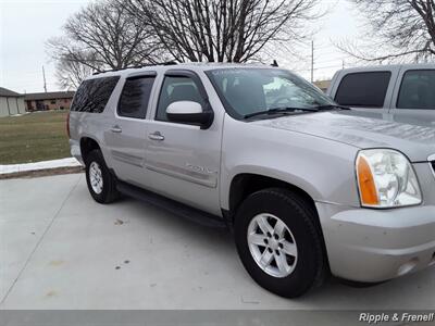 2007 GMC Yukon XL SLE 1500 SLE 1500 4dr SUV   - Photo 16 - Davenport, IA 52802